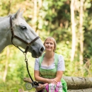 Maestoso Alea und Angela im Dirndl