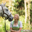 Maestoso Alea und Angela im Dirndl