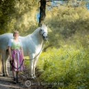 Maestoso Alea und Angela im Dirndl